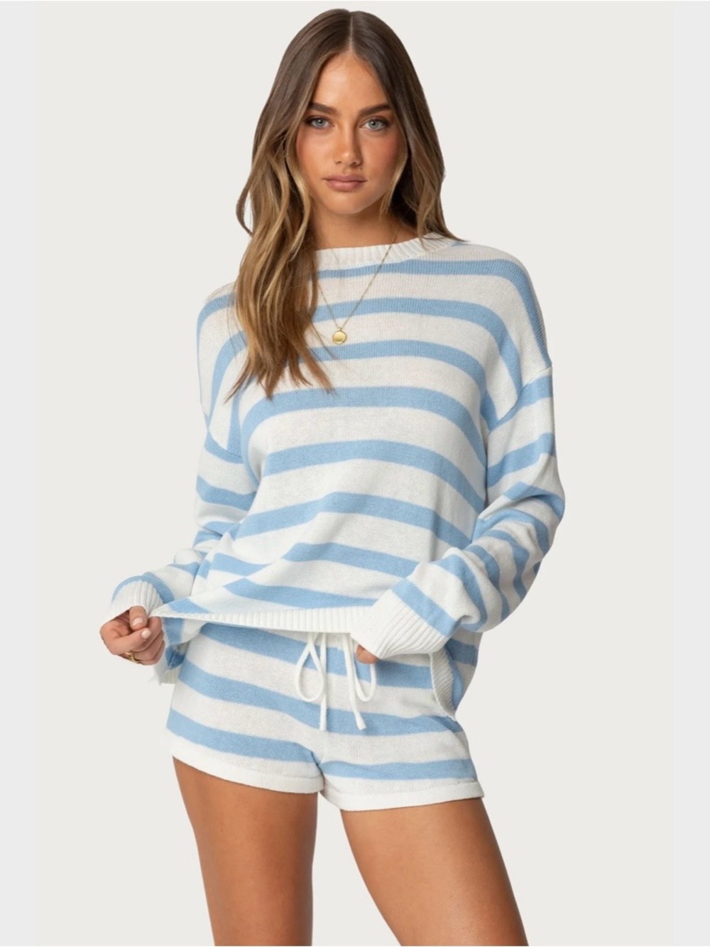 Edikted Amaris Oversized Light Blue/White Striped Sweater